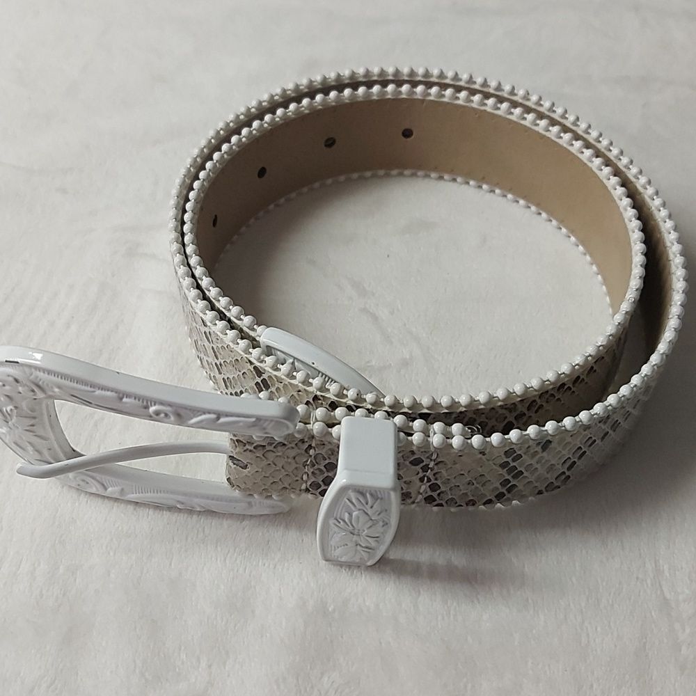 LOVERS & Friends Velma Snakeskin Belt